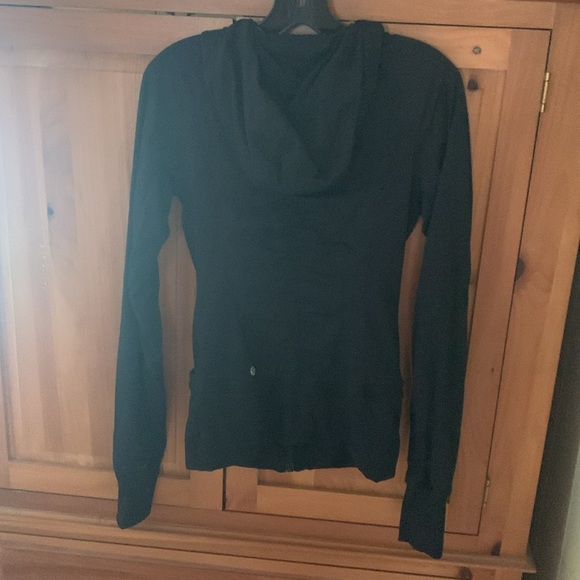 Lululemon hooded thin jacket - Picture 3 of 4